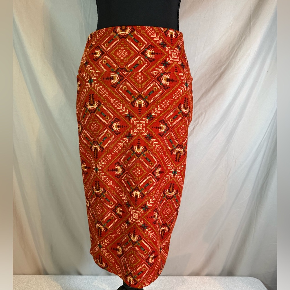 LuLaRoe Cassie Pencil Skirt –‎ Southwest Aztec 🌵✨